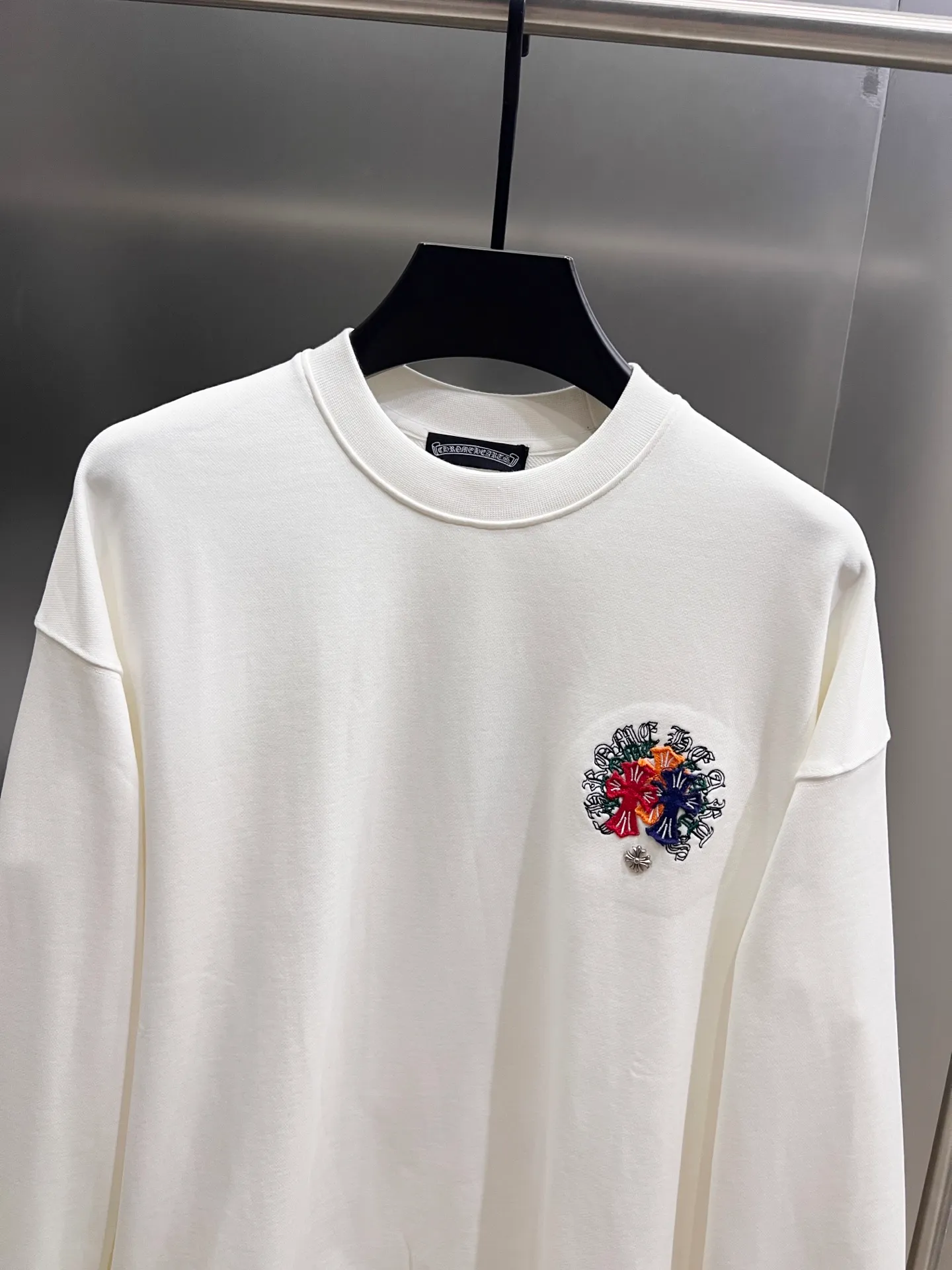 🅿️310 CH Cro 2025 Autumn and Winter New Style Customized 430g double yarn fabric, round neck long-sleeved sweatshirt, chest cross patch embroidery process, classic Sanskrit letter embroidery patch + hardware design process, high-end version! The same loose version for men and women S M L XL XXL five sizes color black white